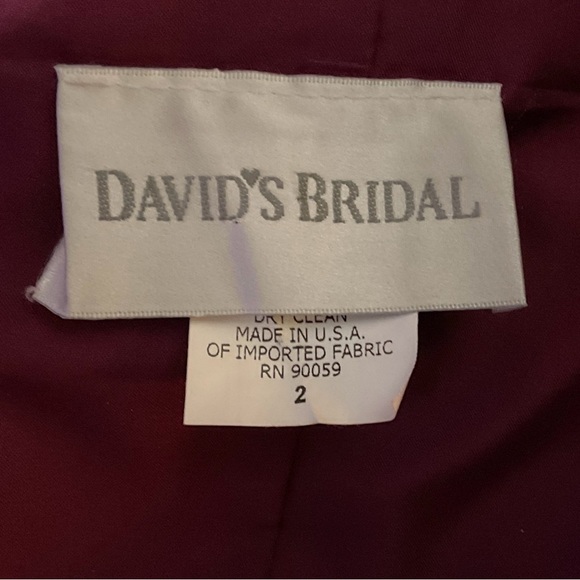 PLUM FORMAL BY DAVIDS BRIDAL SIZE 2 PROM WORTHY WORN ONCE - Picture 3 of 3